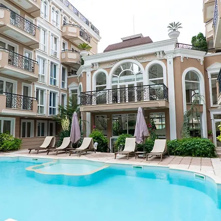 公寓 2-bedroom Pool View Sunny *