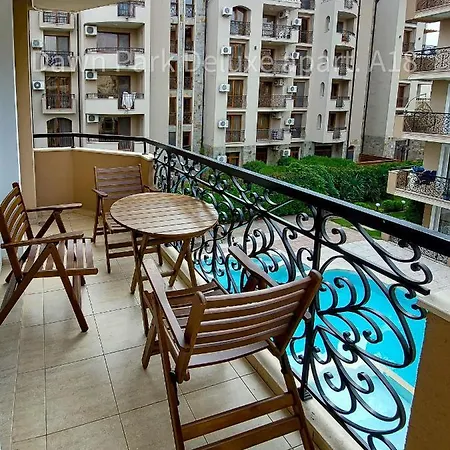 2-bedroom Pool View Sunny Apartament Sunny Beach